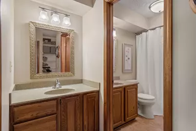 1120 Terrace Park Dr Drive, Bettendorf, IA 52722 - Photo 33