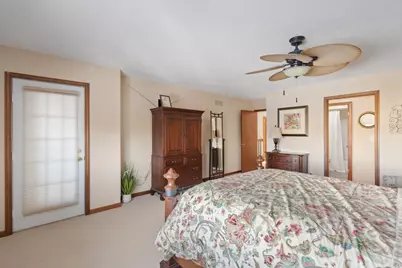 1120 Terrace Park Dr Drive, Bettendorf, IA 52722 - Photo 29