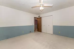 2705 36th St, Rock Island, IL 61201 - Photo 17