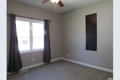 405 E Palace, Geneseo, IL 61254 - Photo 13