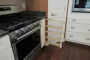 405 E Palace, Geneseo, IL 61254 - Photo 9