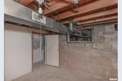 2802 Archer Dr Drive, East Moline, IL 61244 - Photo 23