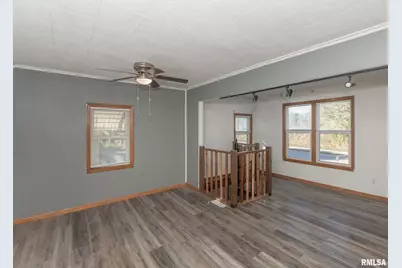 2802 Archer Dr Drive, East Moline, IL 61244 - Photo 3