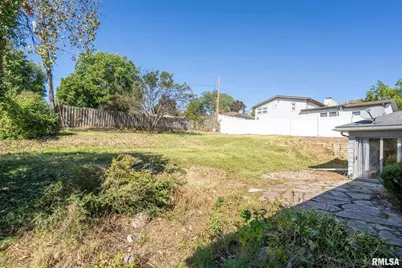 2552 37th Avenue, Rock Island, IL 61201 - Photo 29