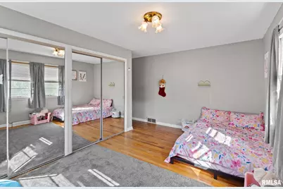 2552 37th Avenue, Rock Island, IL 61201 - Photo 15