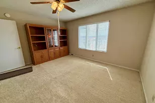 3721 35th St, Moline, IL 61265 - Photo 13