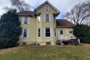 1031 10th Ave, Rock Island, IL 61201 - Photo 13