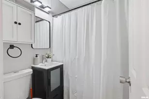 1839 7th St, Rock Island, IL 61201 - Photo 21