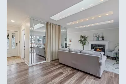 1520 Parklane Dr Drive, Bettendorf, IA 52722 - Photo 7