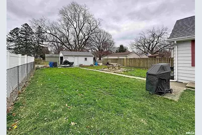 2320 18th Street A, Moline, IL 61265 - Photo 17