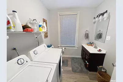 2320 18th Street A, Moline, IL 61265 - Photo 7