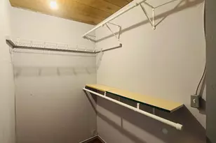 716 W Poplar St, Harrisburg, IL 62946 - Photo 13