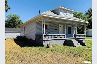 716 W Poplar Street, Harrisburg, IL 62946 - Photo 1