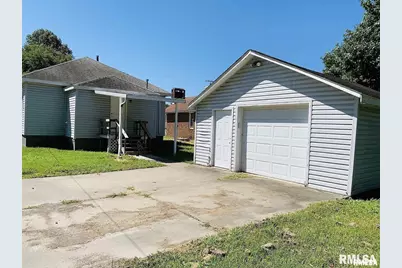 716 W Poplar Street, Harrisburg, IL 62946 - Photo 7