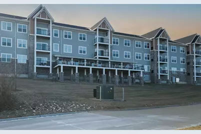 2592 Middle Road #313, Bettendorf, IA 52722 - Photo 49