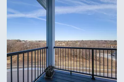 2592 Middle Road #313, Bettendorf, IA 52722 - Photo 23