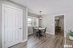 102 Amber Ln, Geneseo, IL 61254 - Photo 7