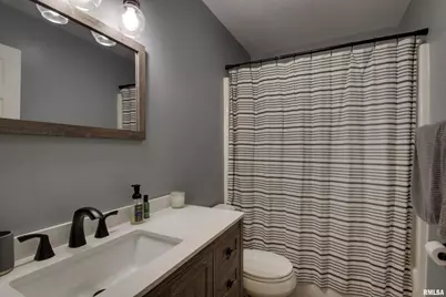 3012 Bluff Ridge Drive, Quincy, IL 62305 - Photo 19