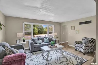 3044 Jersey Ridge Rd Road, Davenport, IA 52807 - Photo 9