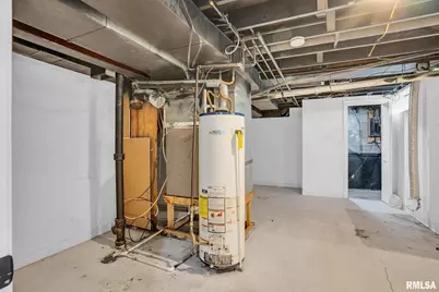 3044 Jersey Ridge Rd Road, Davenport, IA 52807 - Photo 25