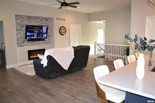 4605 Bellevue Dr, Springfield, IL 62711 - Photo 9