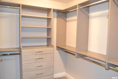 4605 Bellevue Drive, Springfield, IL 62711 - Photo 17