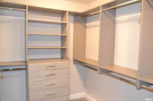 4605 Bellevue Dr, Springfield, IL 62711 - Photo 17