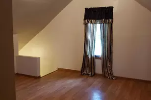 212 44th St, Moline, IL 61265 - Photo 11