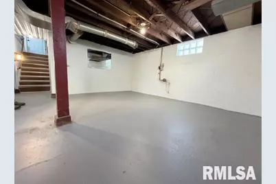 2113 N Marquette St Street, Davenport, IA 52806 - Photo 23