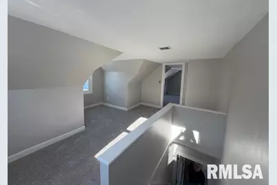 2113 N Marquette St Street, Davenport, IA 52806 - Photo 21