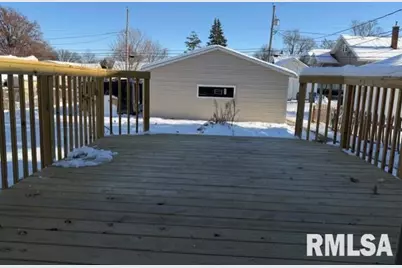 2113 N Marquette St Street, Davenport, IA 52806 - Photo 3