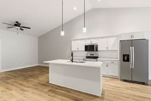 118 Beacon Harbor Circle, East Moline, IL 61244 - Photo 13