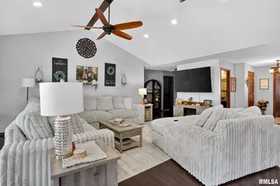 5759 Riverview Road, Fulton, IL 61285 - Photo 13