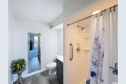 1800 7th Street #6D, East Moline, IL 61244 - Photo 11