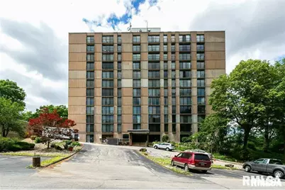 1800 7th Street #6D, East Moline, IL 61244 - Photo 1