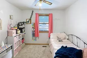 8119 10th St W, Rock Island, IL 61201 - Photo 13