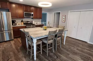 201 W E St, Alpha, IL 61413 - Photo 11