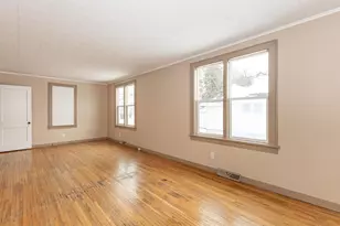 436 Hollis St, Kewanee, IL 62443 - Photo 3