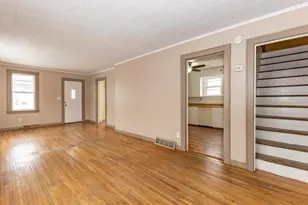 436 Hollis St, Kewanee, IL 62443 - Photo 5