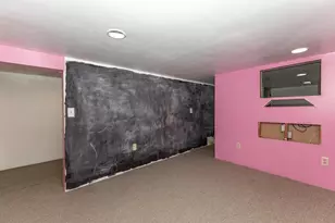 436 Hollis St, Kewanee, IL 62443 - Photo 21