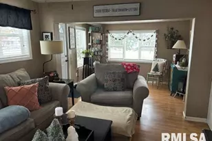 417 NE 2nd St, Galva, IL 61434 - Photo 9