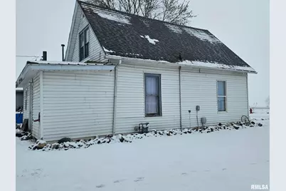 201 E May Street, Joy, IL 61260 - Photo 3