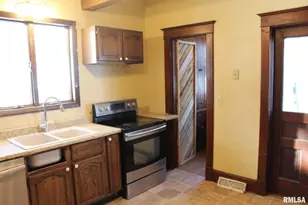 410 E North St, Cambridge, IL 61238 - Photo 19