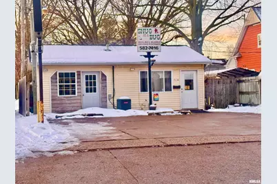 504 SE 3rd St Street, Aledo, IL 61231 - Photo 1