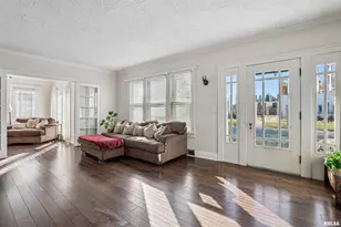 404 S College Ave, Aledo, IL 61231 - Photo 3