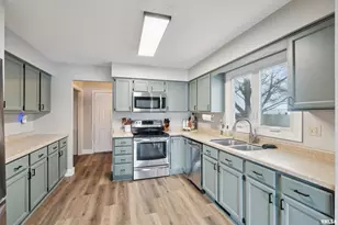 53 W Rose Ct, Geneseo, IL 61254 - Photo 5