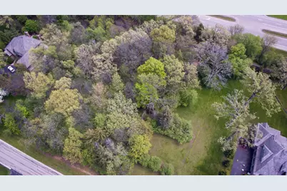 119 N Wynstone Drive, North Barrington, IL 60010 - Photo 1