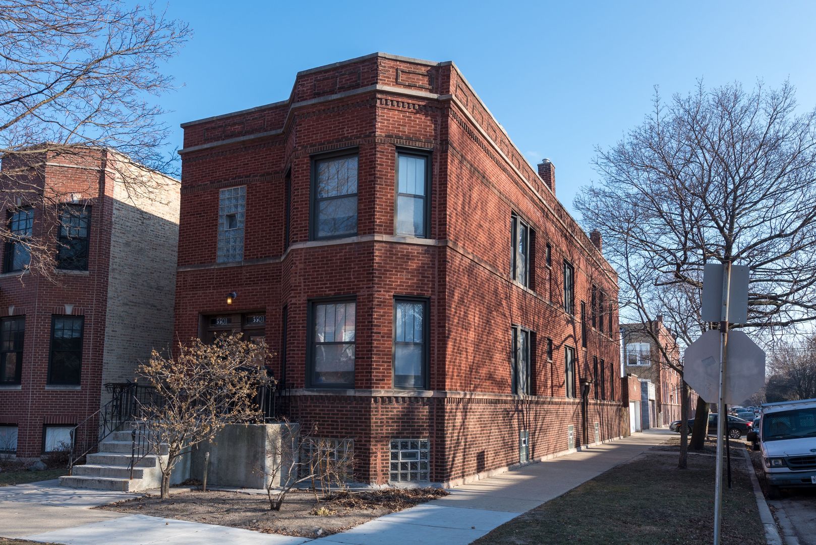 3501 N Bell Ave, Chicago, IL 60618 - MLS 10797475 - Coldwell Banker