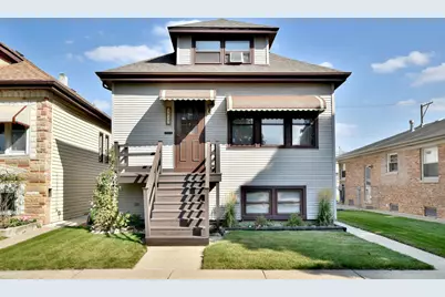 4829 N Mobile Avenue, Chicago, IL 60630 - Photo 1
