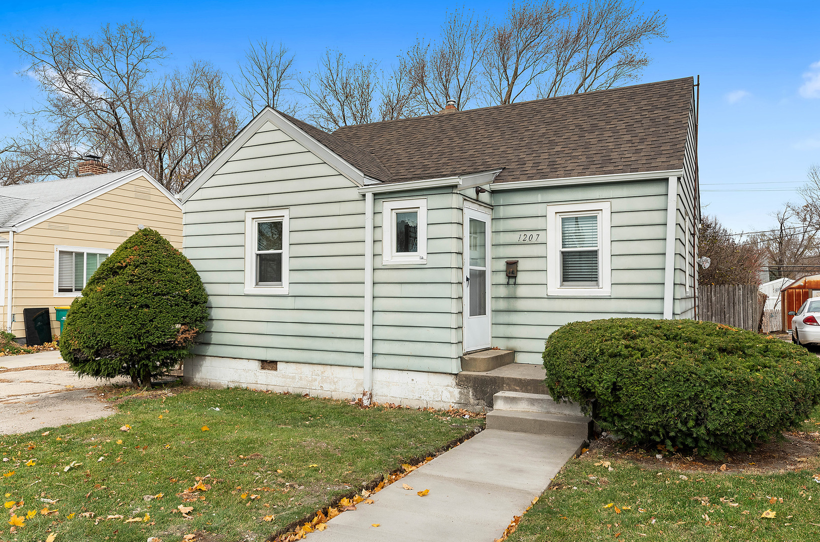 1207 W Jefferson St, Joliet, IL 60435 - MLS 10931329 - Coldwell Banker